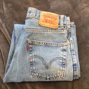Levi’s 550 relaxed fit